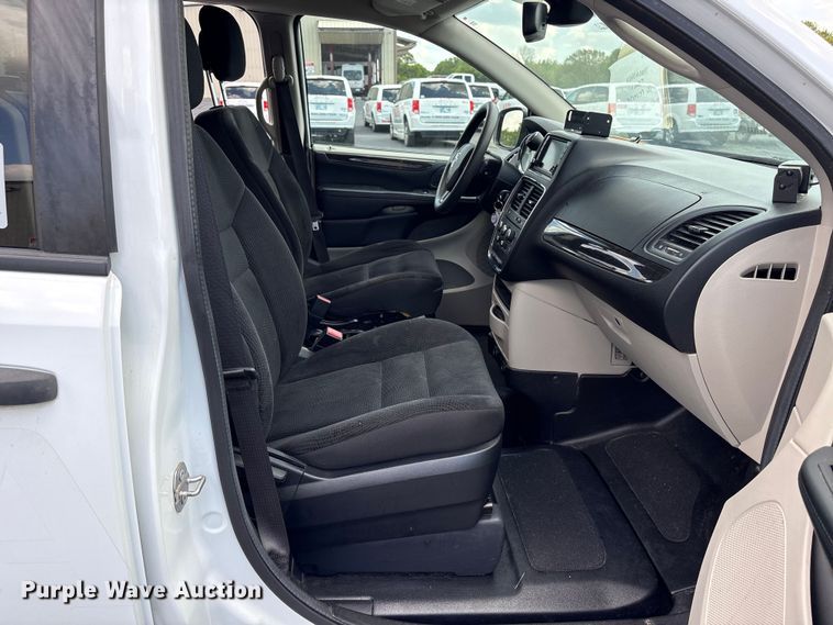 image for item NK9095 2019 Dodge Grand Caravan handicap accessible van