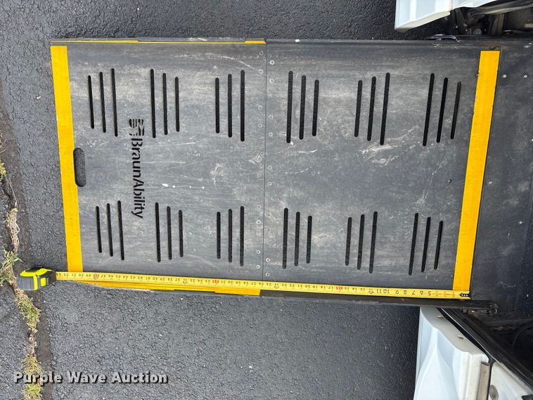 image for item NK9095 2019 Dodge Grand Caravan handicap accessible van