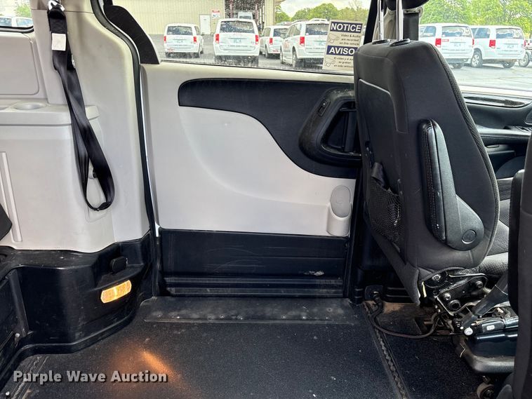 image for item NK9095 2019 Dodge Grand Caravan handicap accessible van