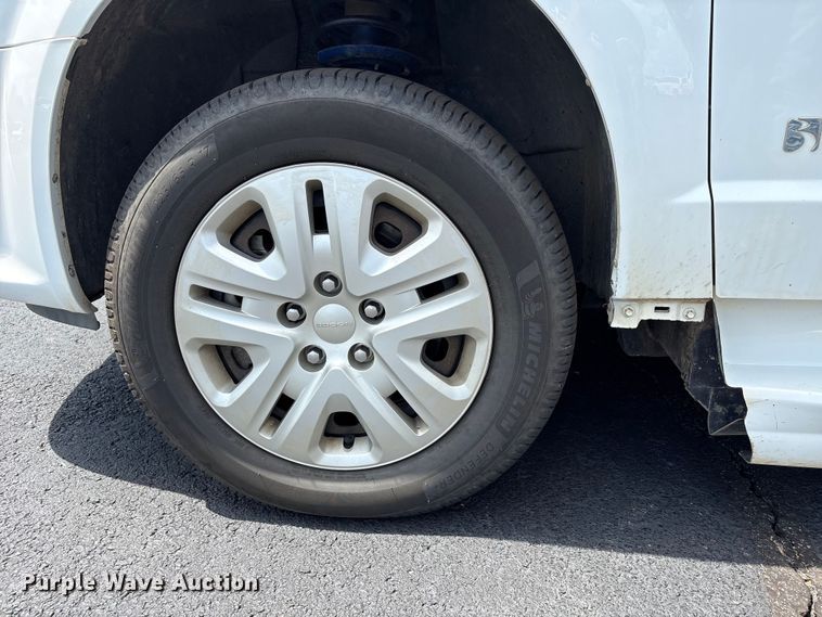 image for item NK9095 2019 Dodge Grand Caravan handicap accessible van