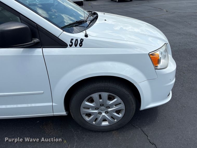 image for item NK9096 2015 Dodge Grand Caravan van