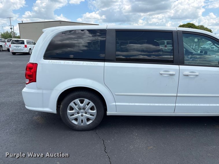image for item NK9096 2015 Dodge Grand Caravan van