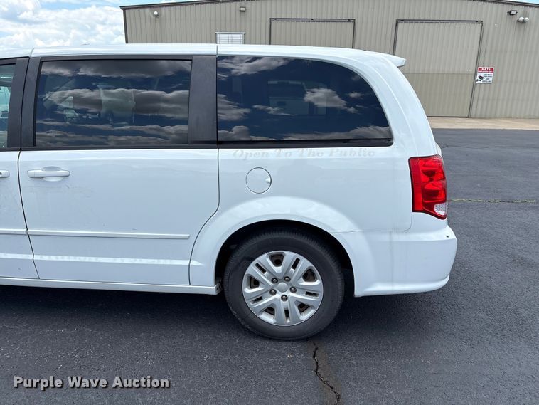 image for item NK9096 2015 Dodge Grand Caravan van