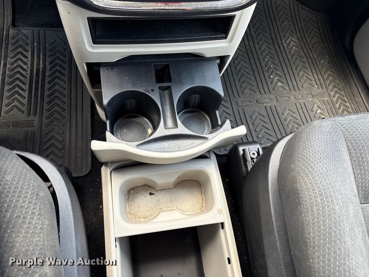 image for item NK9096 2015 Dodge Grand Caravan van