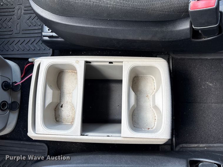 image for item NK9096 2015 Dodge Grand Caravan van