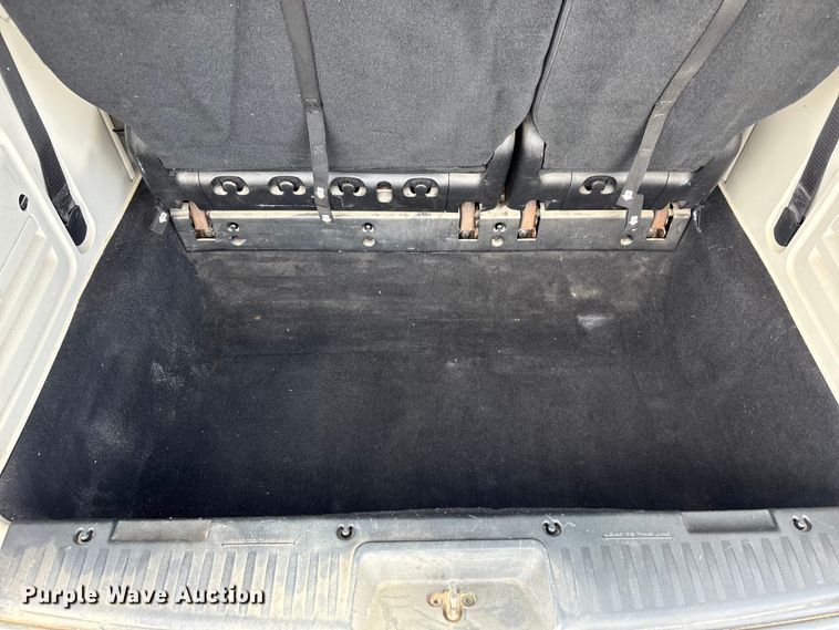 image for item NK9096 2015 Dodge Grand Caravan van