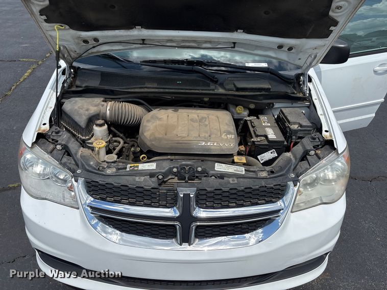 image for item NK9096 2015 Dodge Grand Caravan van