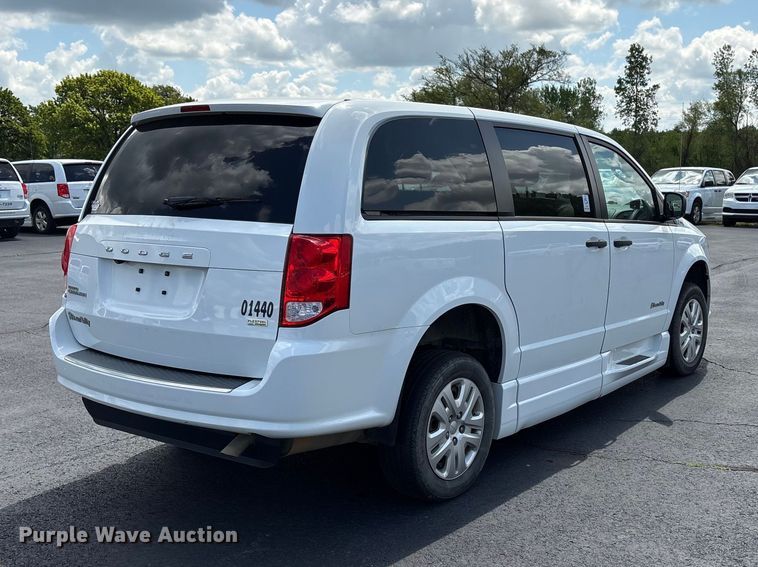 image for item NK9097 2019 Dodge Grand Caravan handicap accessible van