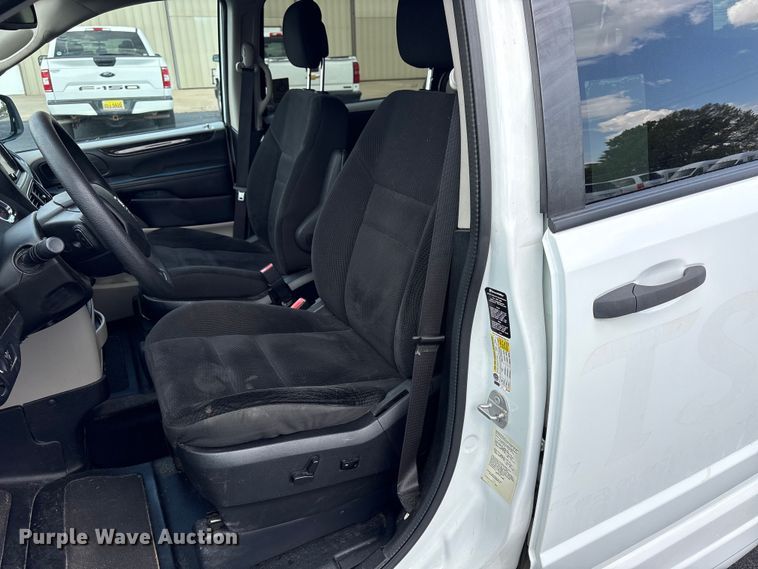 image for item NK9097 2019 Dodge Grand Caravan handicap accessible van