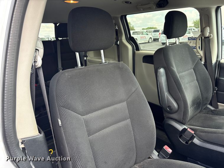 image for item NK9097 2019 Dodge Grand Caravan handicap accessible van