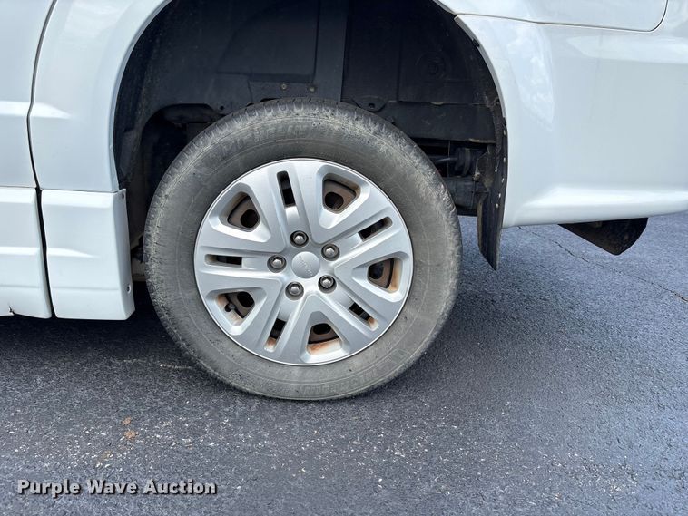 image for item NK9097 2019 Dodge Grand Caravan handicap accessible van