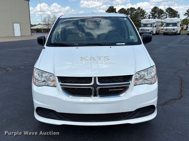 image for item NK9098 2019 Dodge Grand Caravan handicap accessible van