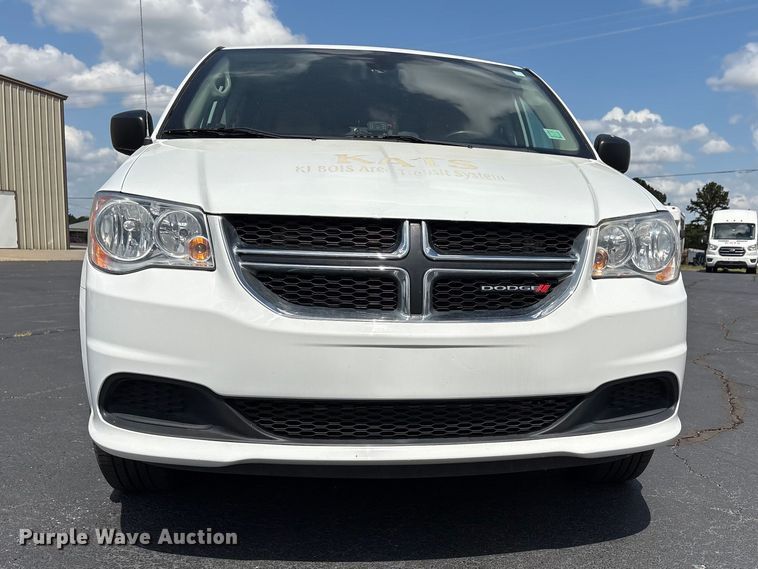 image for item NK9098 2019 Dodge Grand Caravan handicap accessible van
