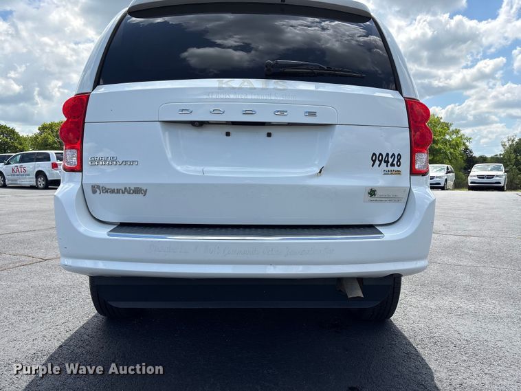 image for item NK9098 2019 Dodge Grand Caravan handicap accessible van
