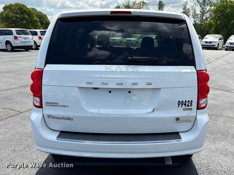 image for item NK9098 2019 Dodge Grand Caravan handicap accessible van