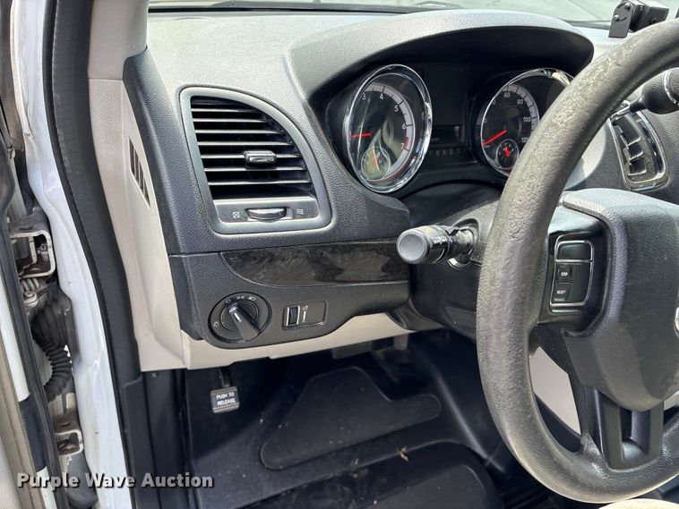 image for item NK9098 2019 Dodge Grand Caravan handicap accessible van