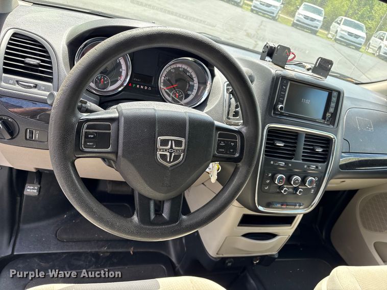 image for item NK9098 2019 Dodge Grand Caravan handicap accessible van