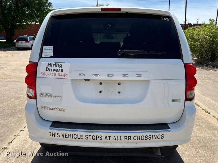 image for item NK9160 2019 Dodge Grand Caravan handicap accessible van