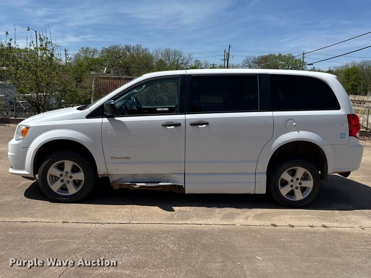 image for item NK9160 2019 Dodge Grand Caravan handicap accessible van