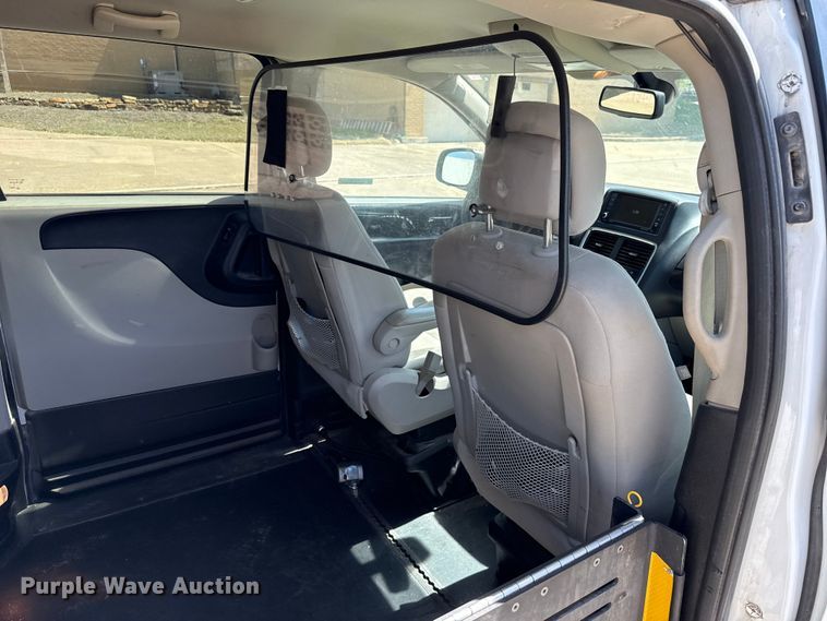 image for item NK9160 2019 Dodge Grand Caravan handicap accessible van