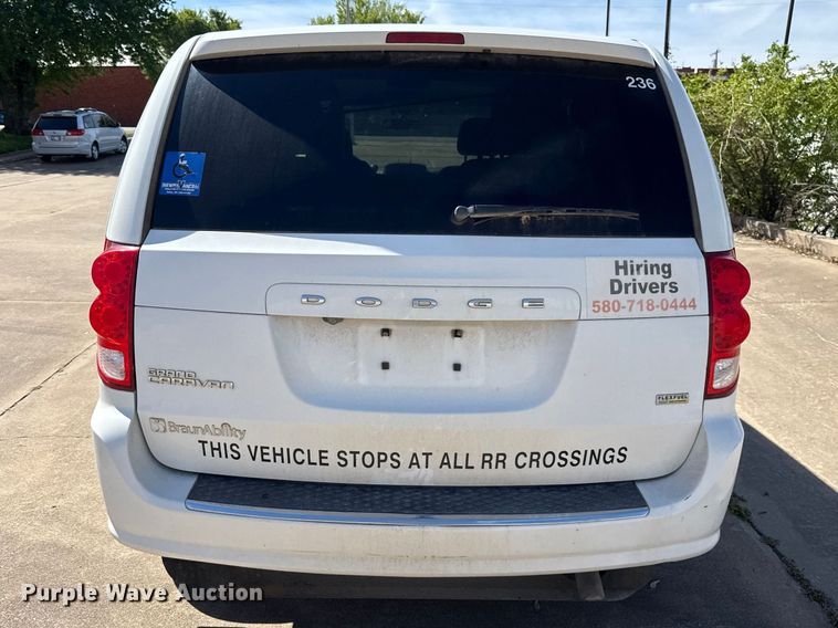 image for item NK9161 2017 Dodge Grand Caravan handicap accessible van