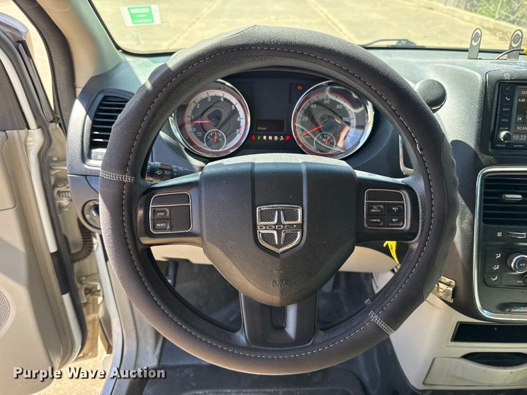 image for item NK9161 2017 Dodge Grand Caravan handicap accessible van