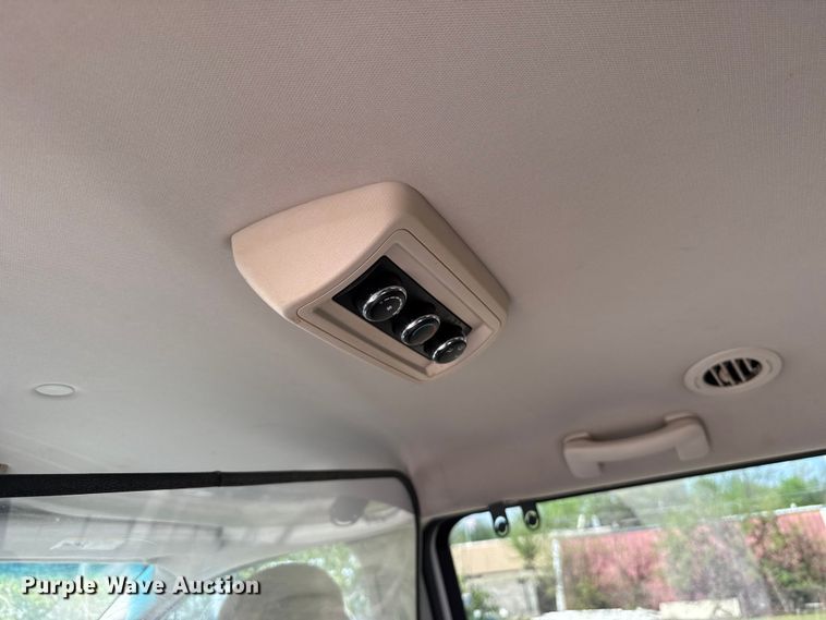 image for item NK9161 2017 Dodge Grand Caravan handicap accessible van