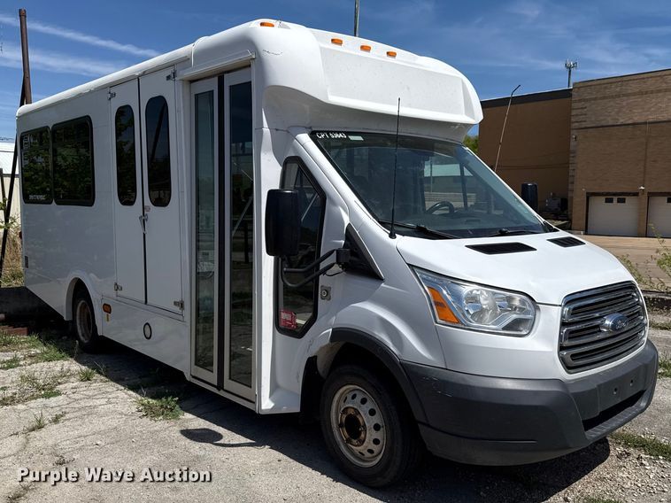 image for item NK9162 2018 Ford Transit 350HD shuttle bus