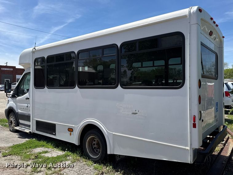 image for item NK9162 2018 Ford Transit 350HD shuttle bus