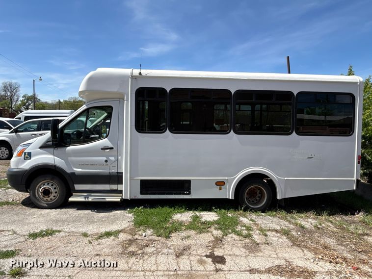 image for item NK9162 2018 Ford Transit 350HD shuttle bus
