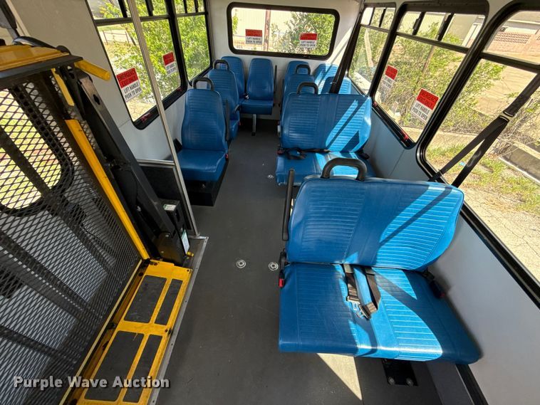 image for item NK9162 2018 Ford Transit 350HD shuttle bus