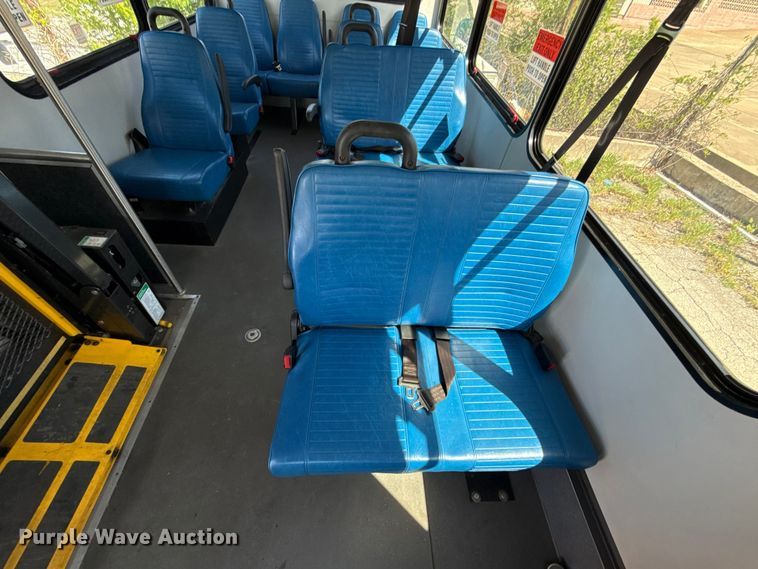 image for item NK9162 2018 Ford Transit 350HD shuttle bus