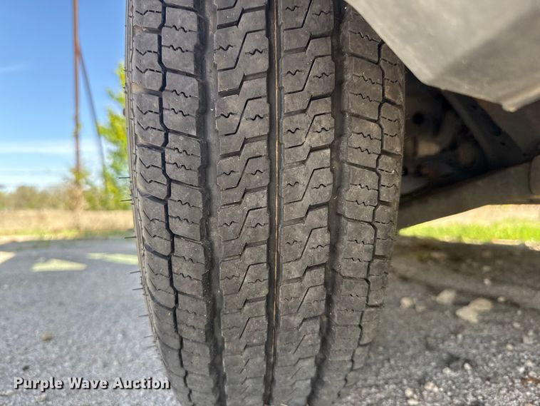 image for item NK9162 2018 Ford Transit 350HD shuttle bus