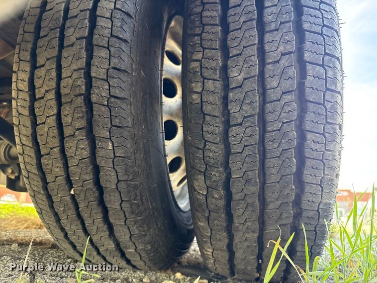 image for item NK9162 2018 Ford Transit 350HD shuttle bus