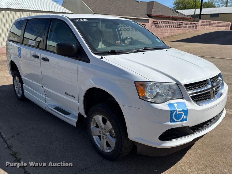 image for item NK9163 2019 Dodge Grand Caravan handicap accessible van