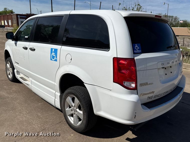 image for item NK9163 2019 Dodge Grand Caravan handicap accessible van