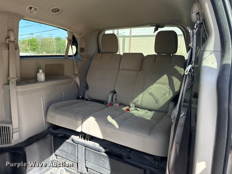 image for item NK9163 2019 Dodge Grand Caravan handicap accessible van