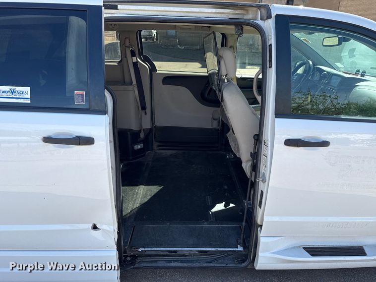image for item NK9163 2019 Dodge Grand Caravan handicap accessible van