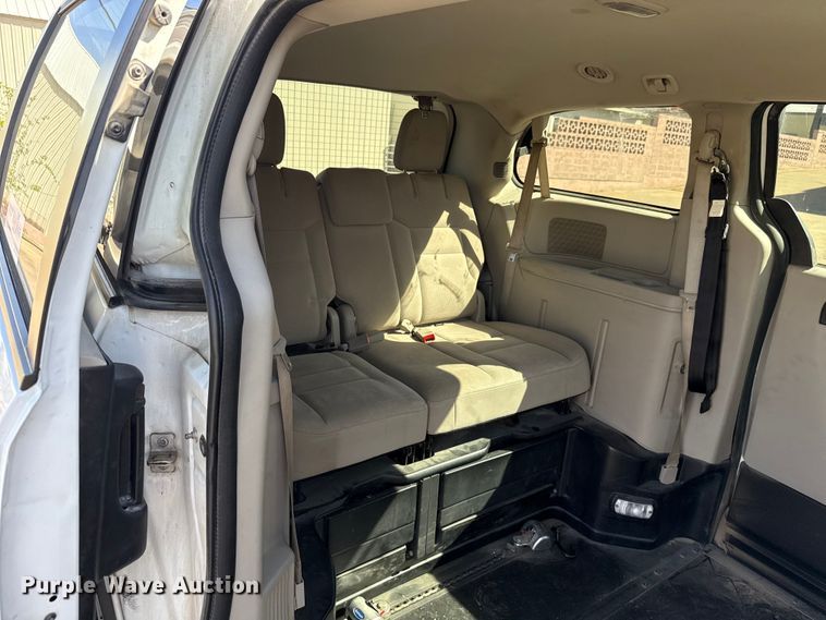 image for item NK9163 2019 Dodge Grand Caravan handicap accessible van