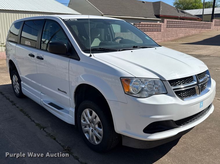 image for item NK9164 2019 Dodge Grand Caravan handicap accessible van
