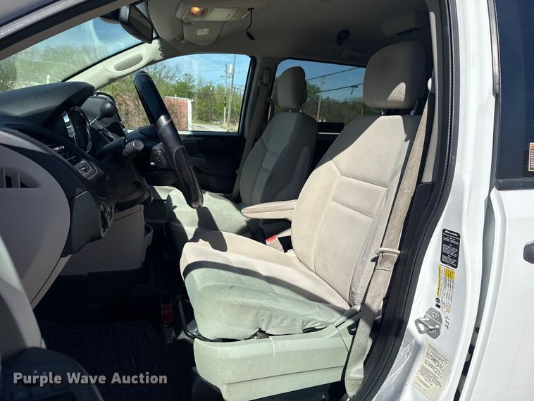 image for item NK9164 2019 Dodge Grand Caravan handicap accessible van