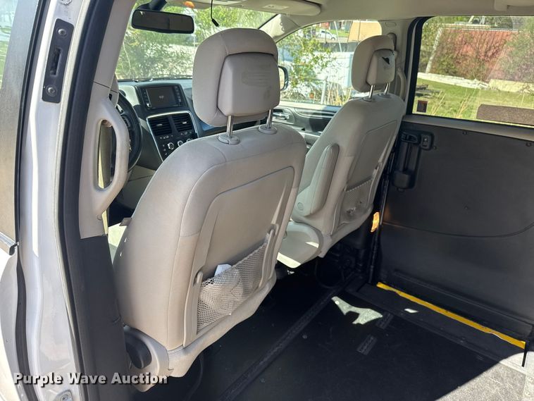 image for item NK9164 2019 Dodge Grand Caravan handicap accessible van
