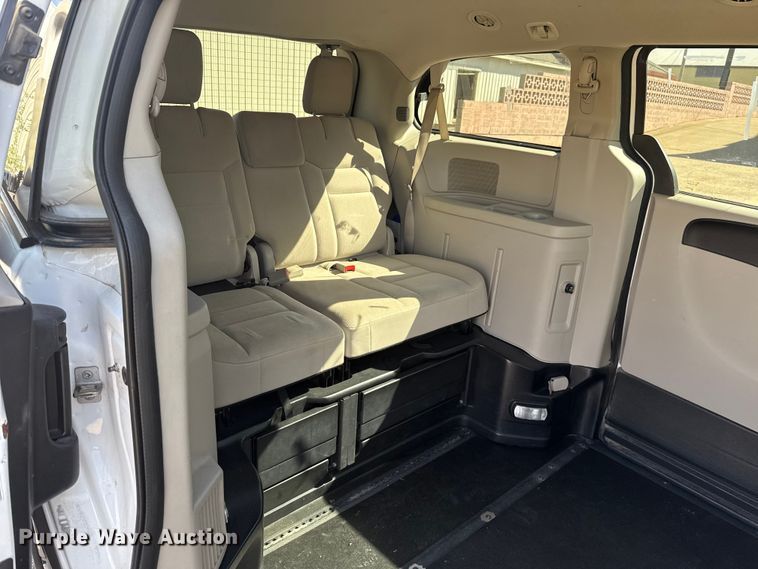 image for item NK9164 2019 Dodge Grand Caravan handicap accessible van