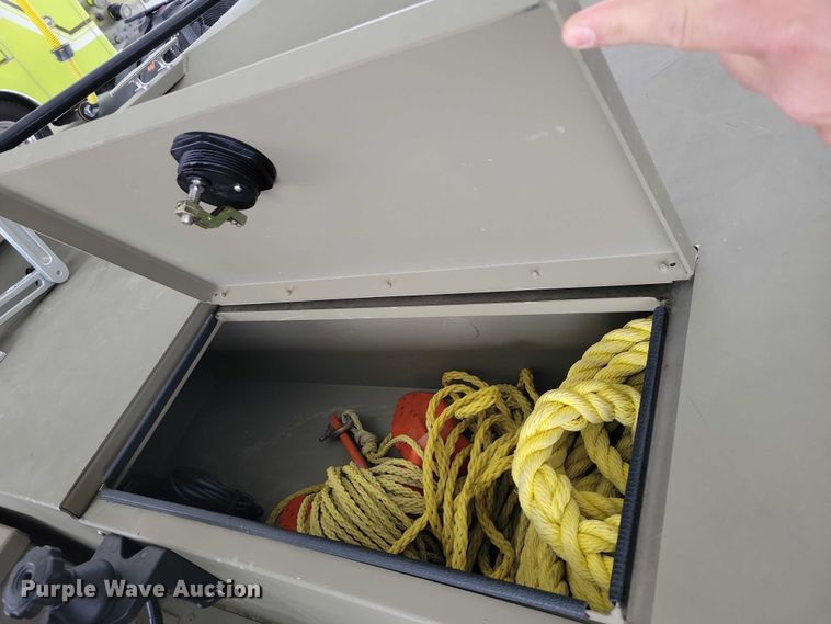 image for item NK9966 2010 Alumacraft boat