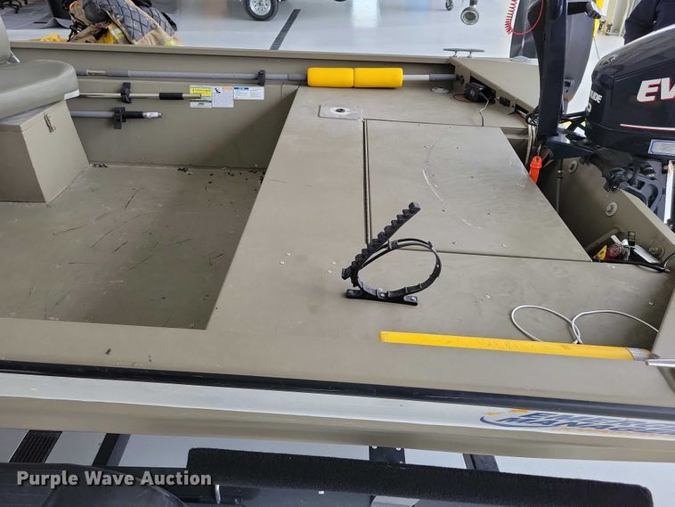 image for item NK9966 2010 Alumacraft boat