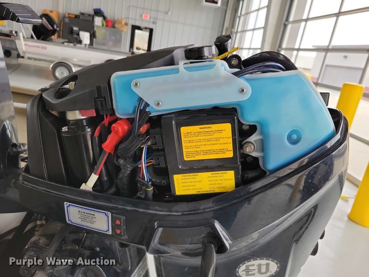 image for item NK9966 2010 Alumacraft boat