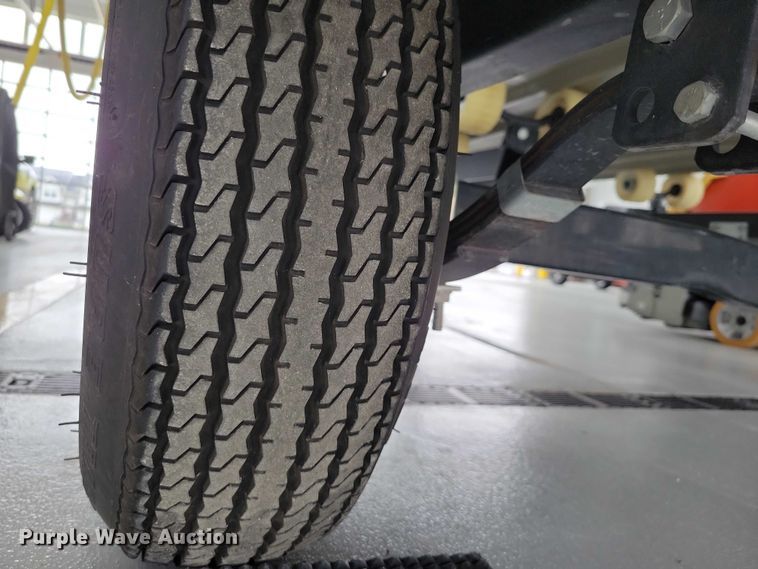 image for item NK9966 2010 Alumacraft boat