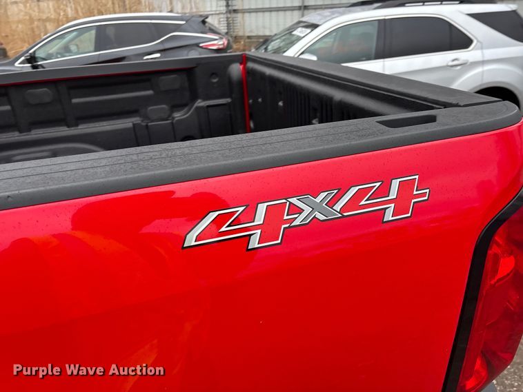 image for item YA2628 2016 Chevrolet Colorado Ext. Cab pickup truck