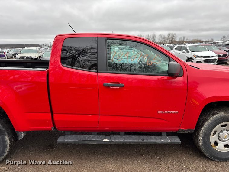 image for item YA2628 2016 Chevrolet Colorado Ext. Cab pickup truck