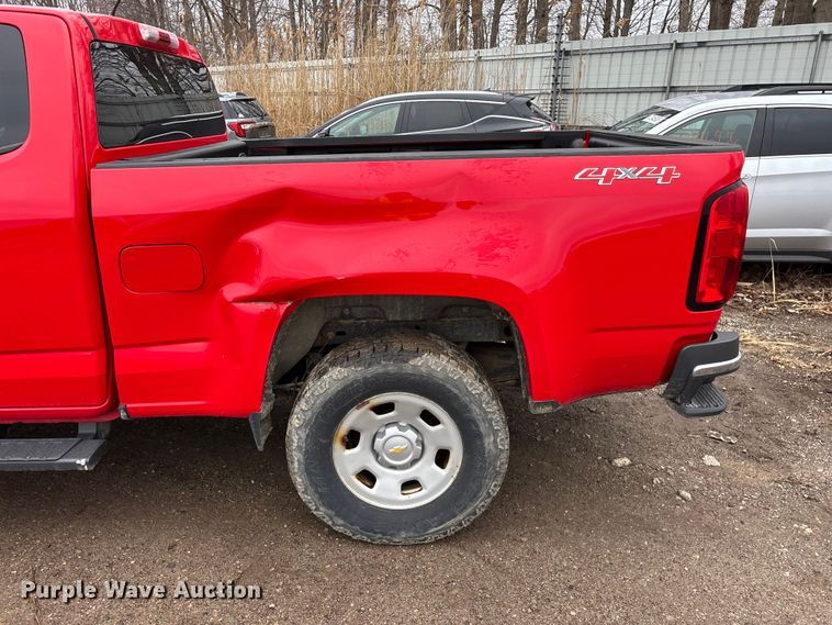 image for item YA2628 2016 Chevrolet Colorado Ext. Cab pickup truck